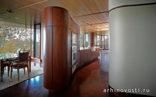 Жилой дом от Robert Harvey Oshatz Architect. Ченеква, США.