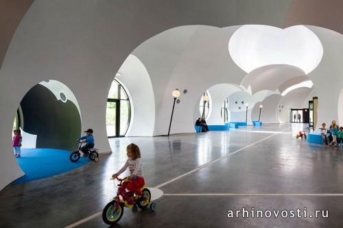 Муниципалитет OostCampus от Carlos Arroyo Architects. Усткамп, Бельгия.