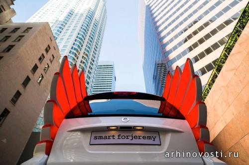 Электрическая версия Smart Fortwo от Джереми Скотта (Jeremy Scott).