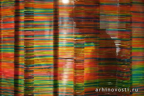 Инсталляция «Chromatic Screen» (Хроматический экран) от Like Architects.
