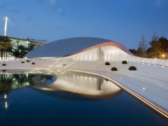 Павильон Porsche от Henn Architekten. Вольфсбург, Германия.