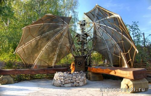 Год Дракона по-творюковски. Рязань, Россия.