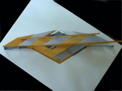 Автобусная остановка для торгового центра. Кишинев, Молдавия.