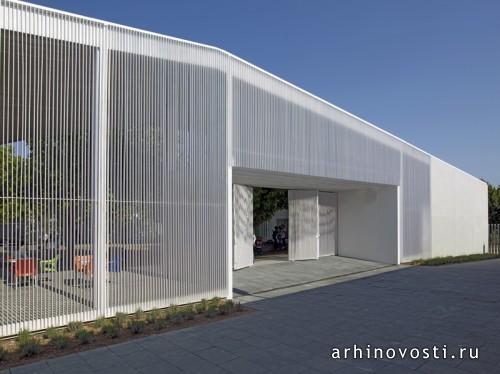 Детский университет от Paredes Pedrosa. Гандиа, Испания.