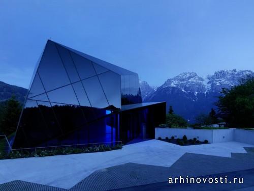 Конференц-зал от MHM Architects. Изельсберг, Австрия.