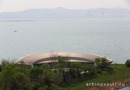 Выставочный павильон Weihai от Make Architects. Вэйхай, Китай.