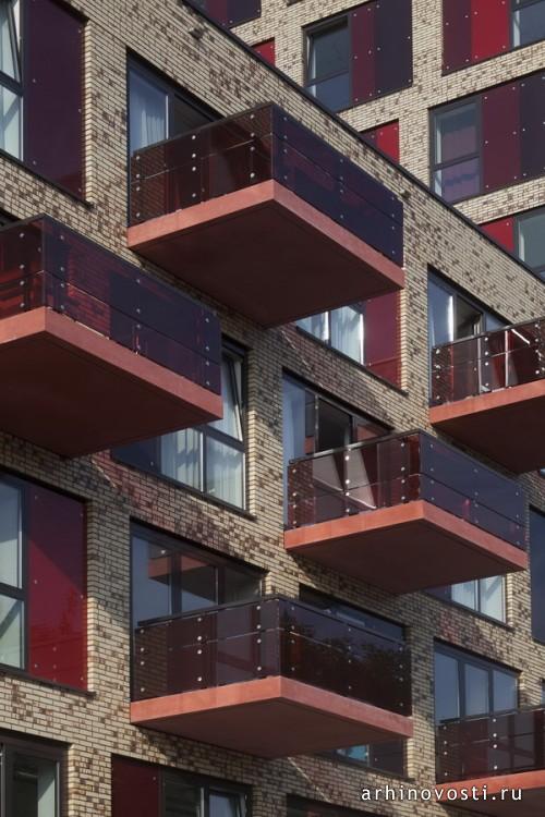 Жилой дом «De Entree» от Arons en Gelauff architecten. Алкмар, Нидерланды.