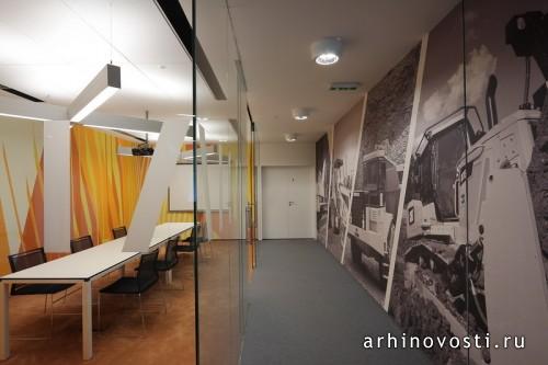 Национальная штаб-квартира Phoenix-Zeppelin от Paulíny Hovorka Architekti. Банска-Бистрица, Словакия.