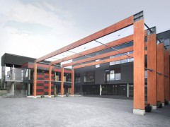 Начальная школа от Sigitas Kuncevičius Architecture Studio. Вильнюс, Литва.