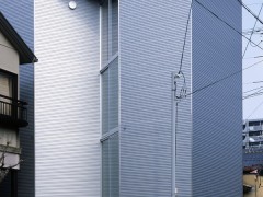 Жилой дом «W Window» от Alphaville Architects. Киото, Япония.