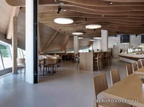 Экологический центр Umwelt Arena от Rene Schmid Architekten. Шпрайтенбах, Швейцария.