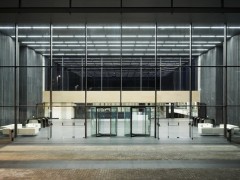 Центральный офис банка «Caja Badajoz» от Studio Lamela Architects. Бадахос, Испания.