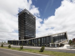 Центральный офис банка «Caja Badajoz» от Studio Lamela Architects. Бадахос, Испания.