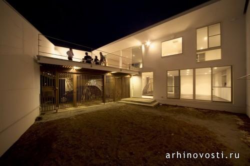 Жилой дом kn от Kochi Architect's Studio. Миура, Япония.