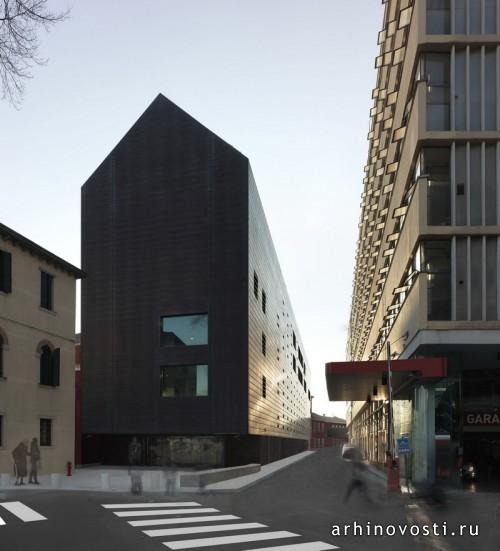 Здание суда от C+S Architects. Венеция, Италия.