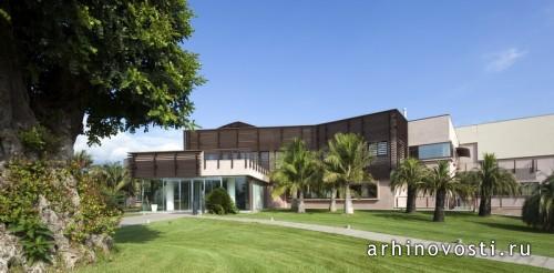 Административно-производственный комплекс для Piante Faro Group от Giuseppe Scannella Architetto. Джарре, Италия.