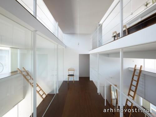 Многоуровневый жилой дом «Amida House» от Kochi Architect’s Studio. Сидзуока, Япония.
