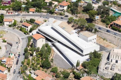 Начальная школа от CAB Architects. Босолей, Франция.
