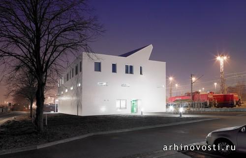 Экологичное здание для железнодорожников от blauraum. Гамбург, Германия.
