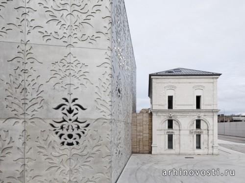 Театр от K-architectures. Сен-Назер, Франция.
