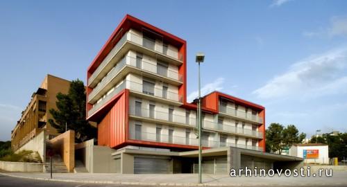 Социальное жильё от Aguilera / Guerrero Arquitectos. Таррагона, Испания.