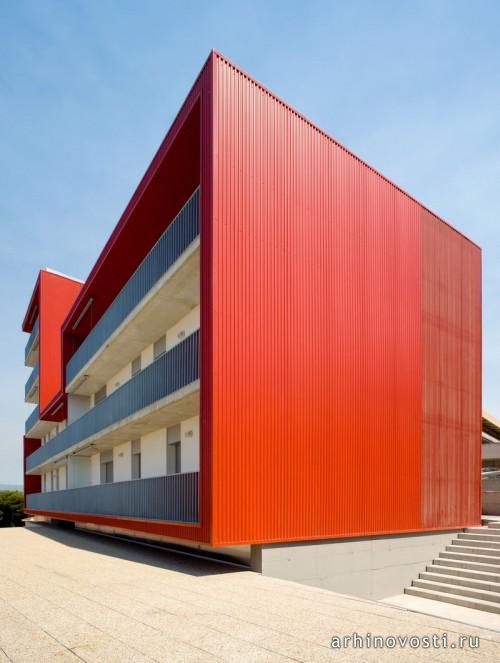 Социальное жильё от Aguilera / Guerrero Arquitectos. Таррагона, Испания.