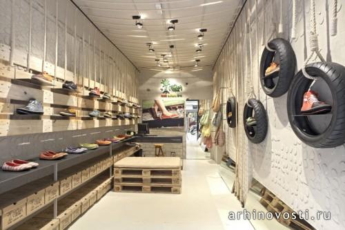 Обувной магазин SoleRebels от Dom Arquitectura и Asa Studio. Барселона, Испания.