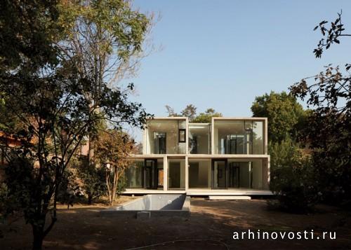 Жилой дом Casa La Cañada от Ricardo Torrejón. Сантьяго, Чили.
