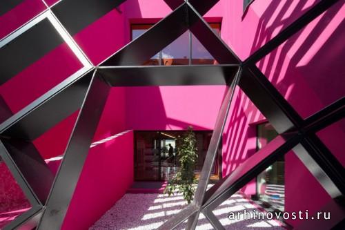 Культурный центр от Paul Le Quernec Architects. Мюлуз, Франция.