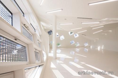 Культурный центр от Paul Le Quernec Architects. Мюлуз, Франция.