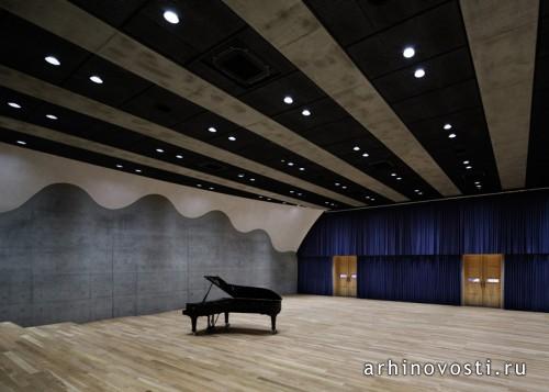 Серебряная гора и Красная скала от k/o design studio. Кавасаки, Япония.