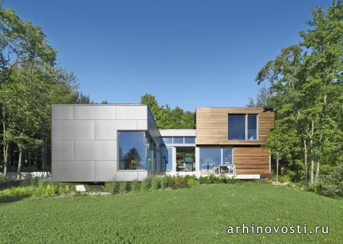 Жилой дом T House от Natalie Dionne Architecture. Сютон, Канада.