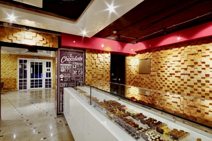 Кафе и магазин COUVERTURE chocolatier в Перми