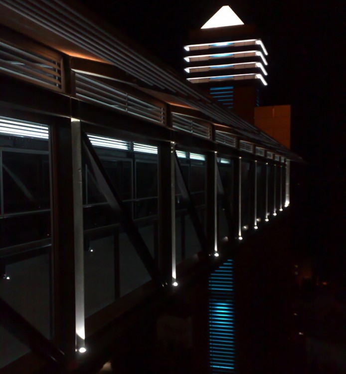 Освещение башни лифта Освещение башни лифта