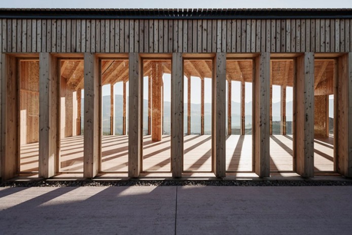 «Дом культуры» в итальянской деревне от Mirko Franzoso